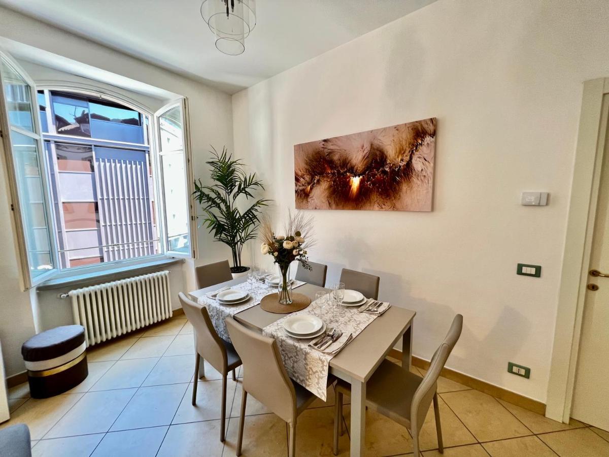 Divina Luxury Apartment With Jacuzzi Near The Lake Como Exteriör bild